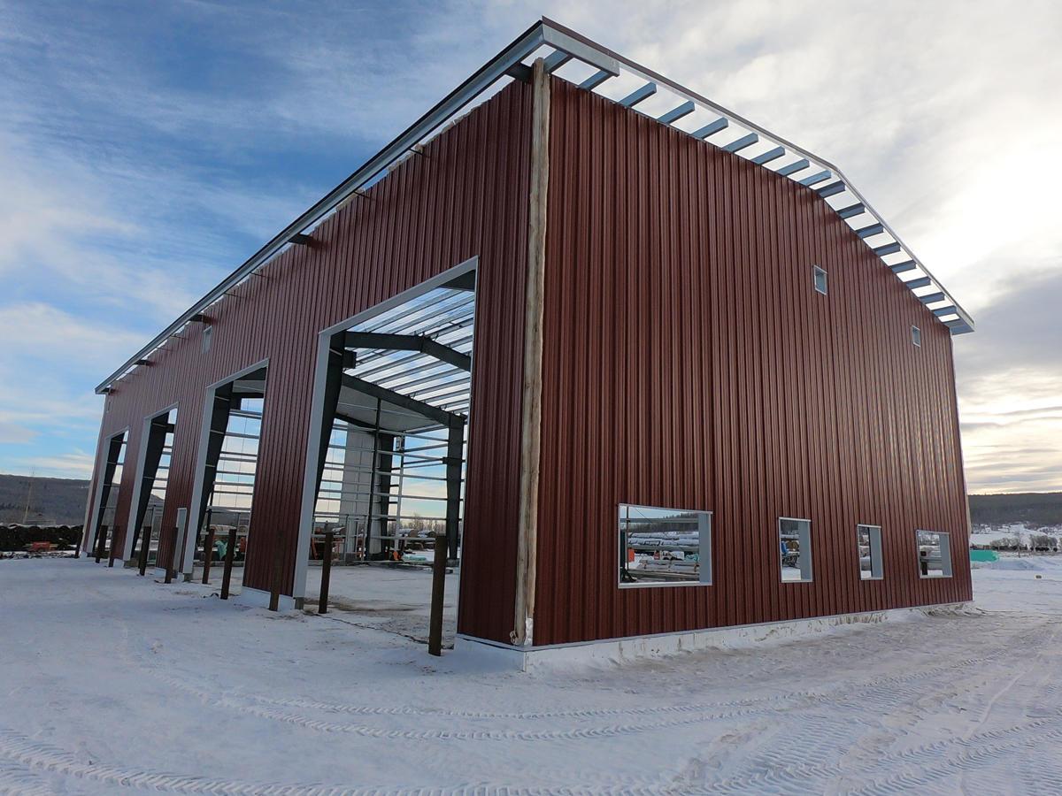 5 Reasons Why You Should Choose a Pre-Engineered Steel Barn Over Wood