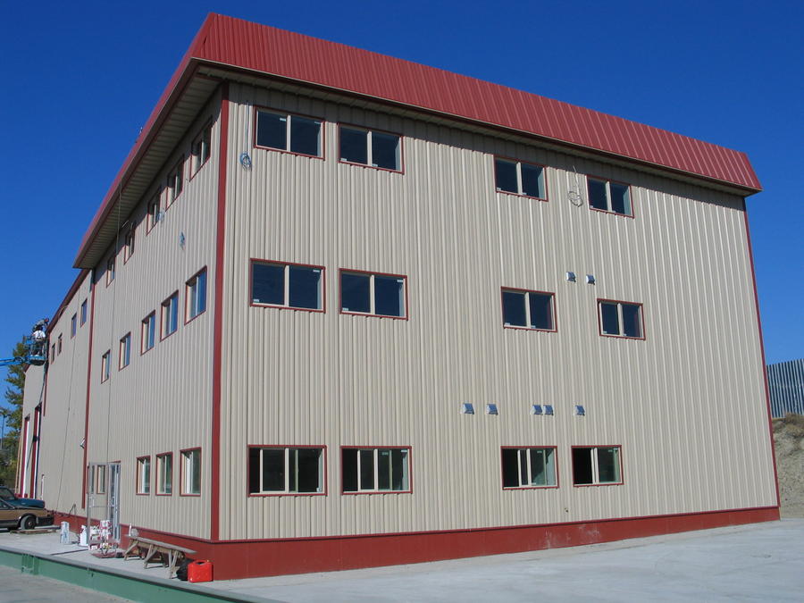 Metal Buildings: 4 Reasons Why Your Project Should Be Built with Metal